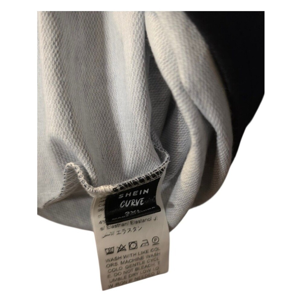 SHEIN Curve Black White Butterfly Full Zip Hoodie 2X - Picture 4 of 6